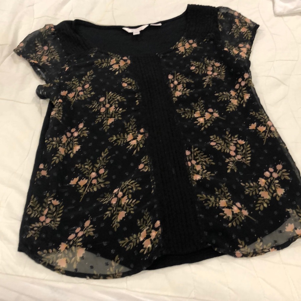 Lauren Conrad cap sleeve blouse